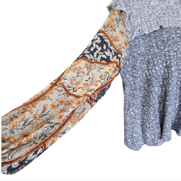 Sugarfox Blue Floral Sheer Long Sleeve Knit Top XL - Picture 4 of 7